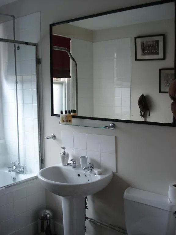 St Alfeges 4*, London United Kingdom